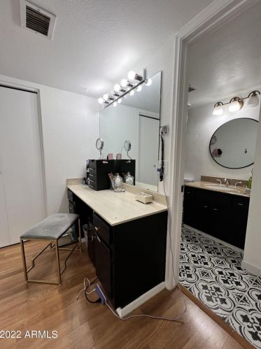 2451 Emile Zola Ave, Phoenix AZ 85032-6225 exterior