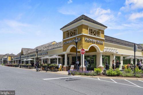 11133 Cedarwood Dr, Rockville MD 20852-3415 exterior