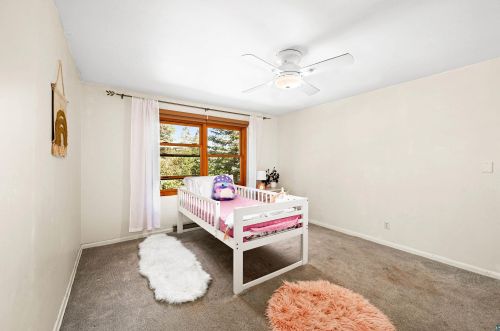 4830 Wyoming St, Duluth MN 55804-1242 exterior