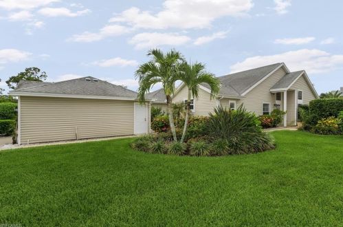 118 Bristol Ln, Naples, FL 34112-5420