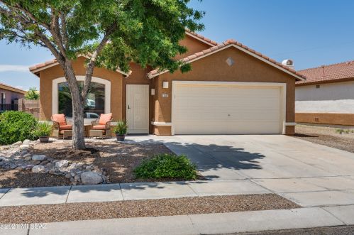 11347 Gray Boulder Ct, Tucson AZ  85737-4612 exterior