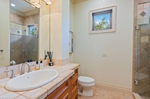 15118 Frescott Way, Naples FL 34110-2724 exterior