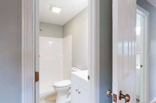 33 Palmer St, Killingly CT 06239-2732 exterior