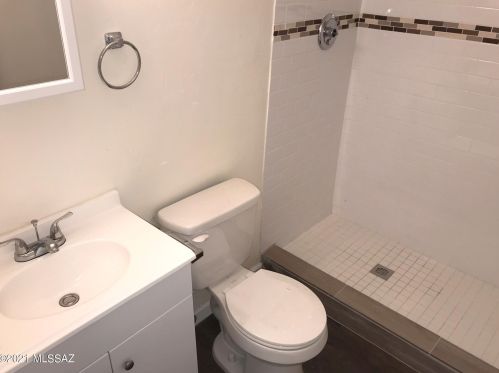 10473 Nogales Hwy, Tucson AZ 85706-1347 exterior