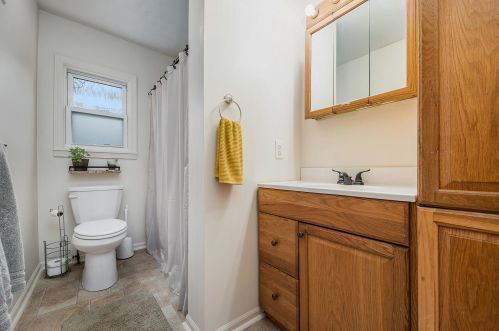 1711 Colby Ave, Kalamazoo MI  49004-1576 exterior