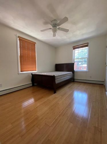 19 Court St, Providence RI 02903-1217 exterior