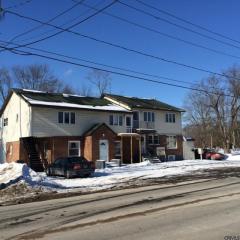 2950 Hamburg St, Schenectady NY  12303-4328 exterior