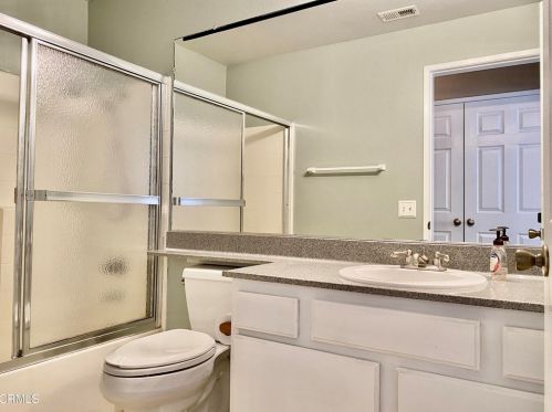 2023 Blackberry Cir, Oxnard CA 93036-9066 exterior