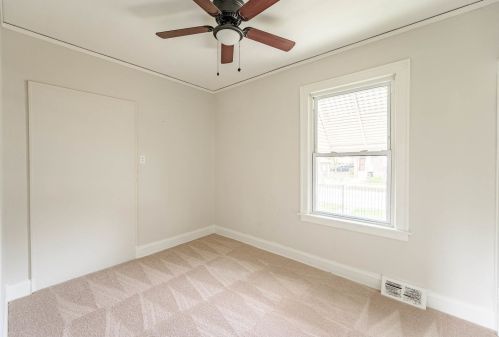 1277 73rd St, Chicago IL 60638-5919 exterior