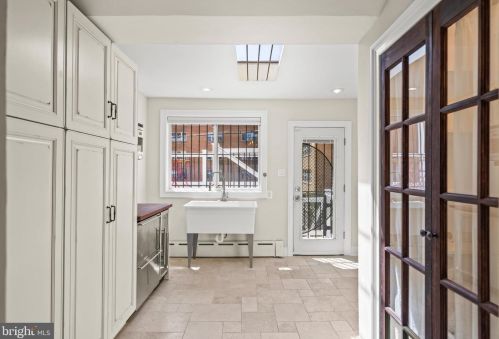 3522 13th St, Washington DC 20032-4422 exterior