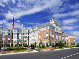 1301 Wall St, Lyndhurst NJ  07071-3515 exterior