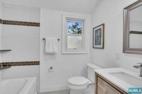 78 Central Ave, Demarest NJ  07627-1711 exterior