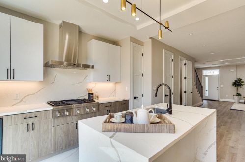 1114 Allison St, Washington DC  20011-4437 exterior