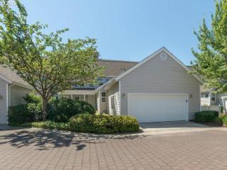 569 Covey Ln, Eugene OR  97401-8898 exterior