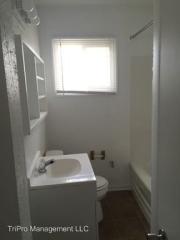 2242 Graham Ave, Indianapolis IN  46218-4136 exterior