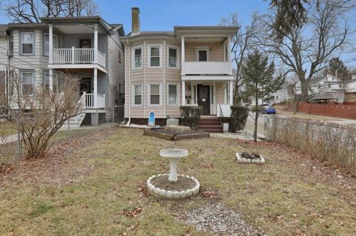 49 Delafield St, Poughkeepsie NY 12601-1708 exterior