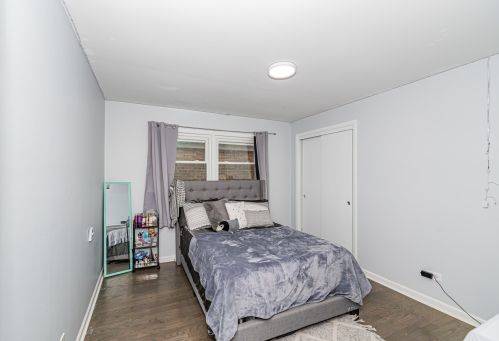 7311 Pensacola Ave, Chicago IL 60706-1156 exterior