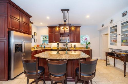 1505 Pinecrest Pl, Orlando FL 32803-4140 exterior