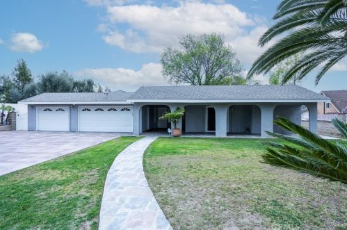 1910 Domingo Rd, Fullerton CA 92835-3411 exterior