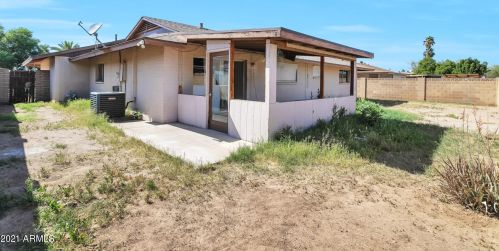 10815 37 Ave, Phoenix AZ 85053-2804 exterior