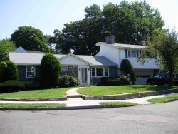 6 Great Meadow Rd, Newton, MA 02459-2746