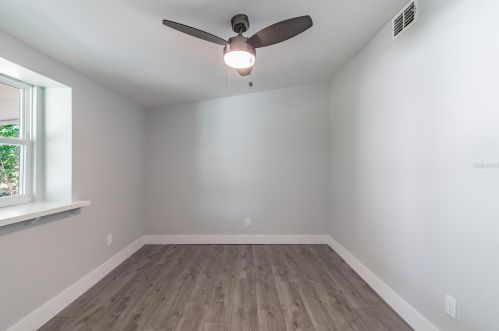 3609 Bay Ave, Tampa FL  33611-4220 exterior