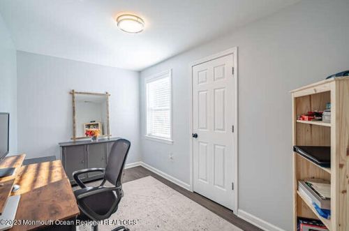 469 Center Ave, Middletown NJ  07748-5370 exterior