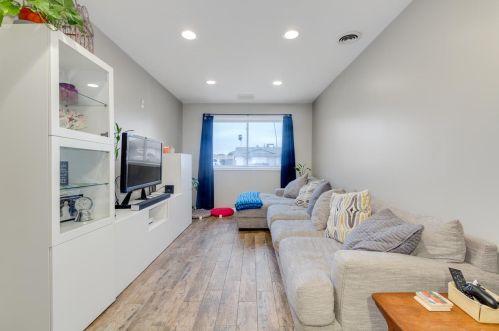 3844 Bloomfield Rd, Phoenix AZ  85032-7334 exterior