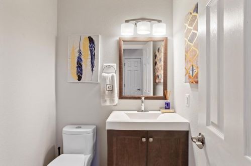 11517 Emerald Falls Dr, Austin TX  78738-5326 exterior