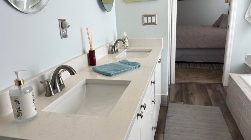 1911 Gaskins Cir, Fort Pierce FL  34952-6640 exterior