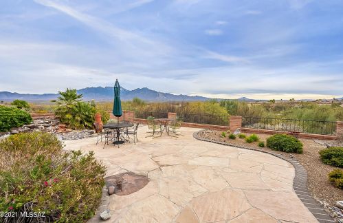 1625 Mariquita St, Green Valley AZ 85622-5602 exterior