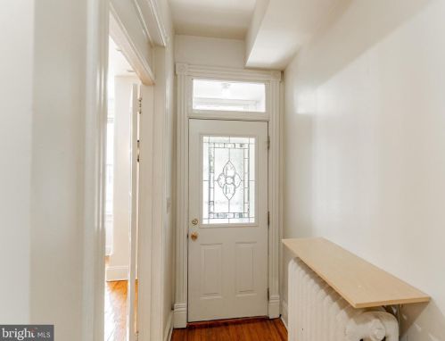 1148 Morse St, Washington, DC 20002-3806