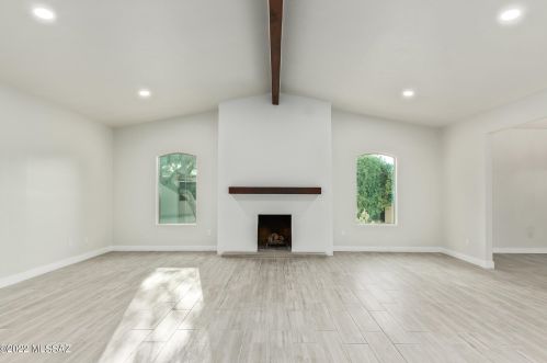 2494 Camino Valle Verde, Tucson AZ  85715-3405 exterior