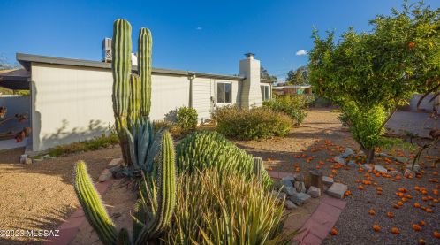 2520 Calle Cordova, Tucson AZ  85710-5732 exterior