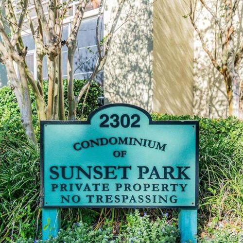 2302 Manhattan Ave, Tampa FL  33629-5662 exterior