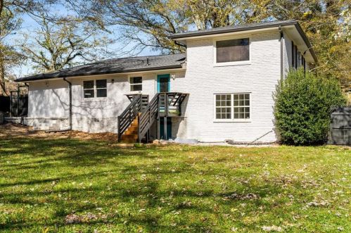 2264 Baker Rd, Atlanta GA 30318-6221 exterior