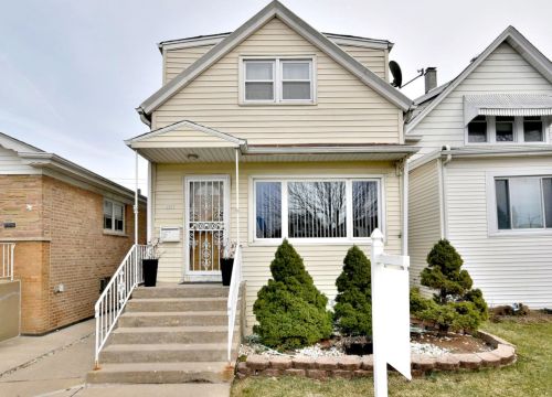 3927 Newcastle Ave, Chicago, IL 60634-2355