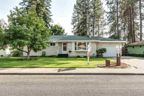 3325 Elmhurst Ave, Spokane, WA 99208-4705