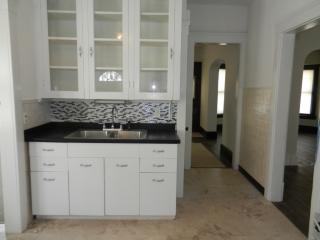 4138 Woodbridge Ave, Cleveland OH  44109-5948 exterior