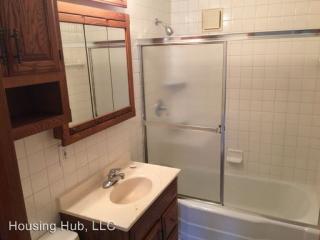 1954 Hazelwood St, Saint Paul MN  55109-4437 exterior