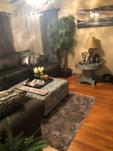 7042 Artesian Ave, Chicago IL 60629-1424 exterior