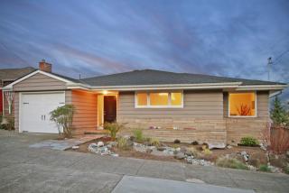 3550 Admiral Way, Seattle, WA 98126-2114