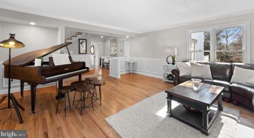 8904 1st Ave, Silver Spring MD 20912-4654 exterior