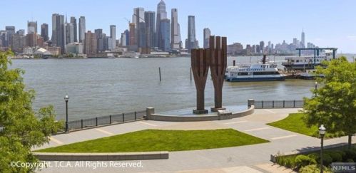 1200 Ave At Port Imperial Blvd, Union City NJ  07086 exterior