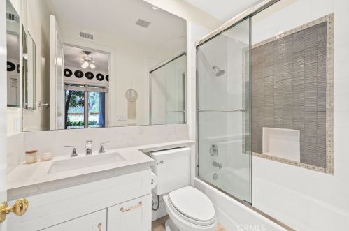 2440 Bronzewood Dr, Tustin CA  92782-4321 exterior