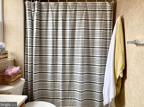 619 11th St, Philadelphia PA  19147-1901 exterior