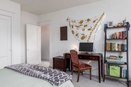 2219 Wightman St, Pittsburgh PA  15217-2065 exterior