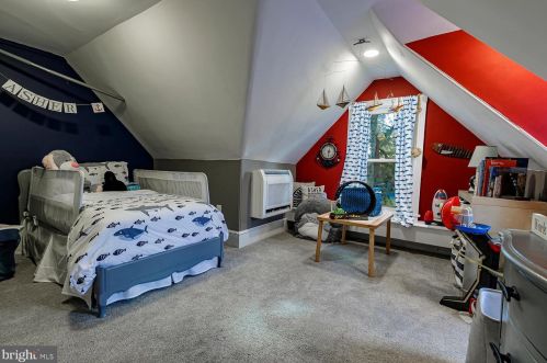 32 Franklin Ave, Camden NJ 08108-1117 exterior