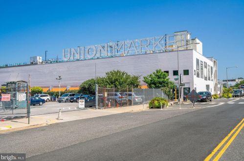 716 3 St, Washington DC 20001-2624 exterior