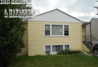 701 21st St, Bismarck ND  58501-4806 exterior